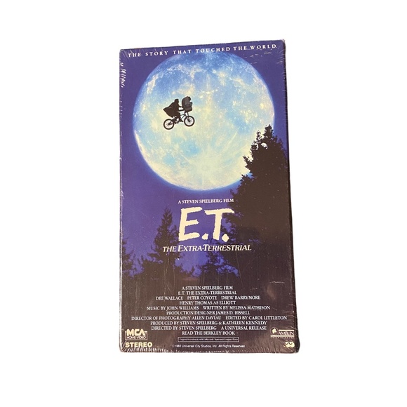 MCA 1988 Sealed Blue Cover E.T. The Extra-Terrestrial VHS Tape 80s Nostalgia - Picture 7 of 9